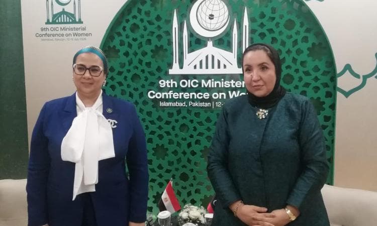 المستشارة أمل عمار تلتقي وزير الدولة لشؤون المرأة في ليبيا